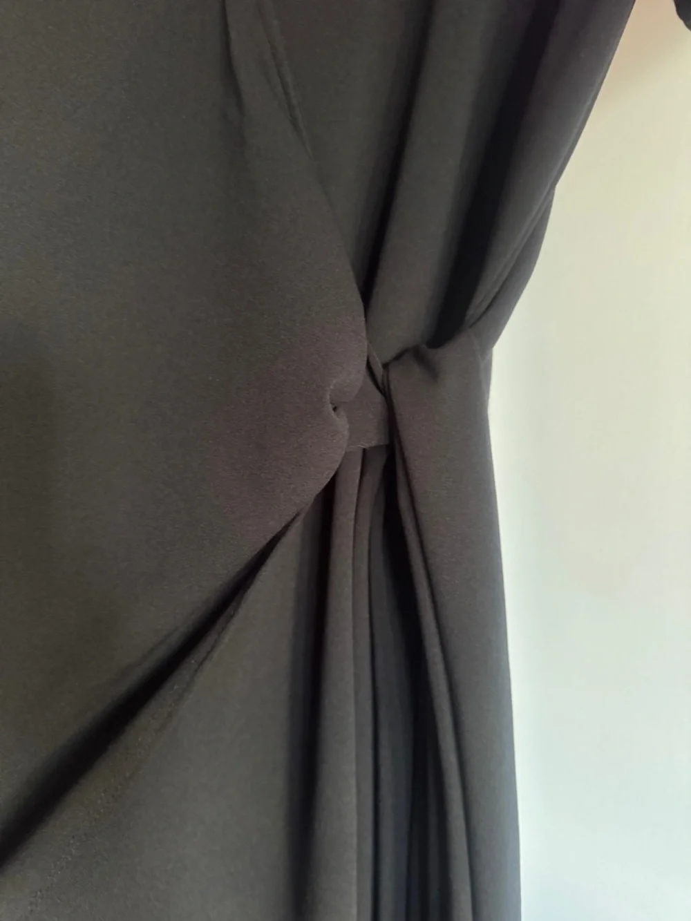 NWT Black Mock Wrap Dress 1X V-Neck Cap Sleeve Travel - Picture 6 of 12